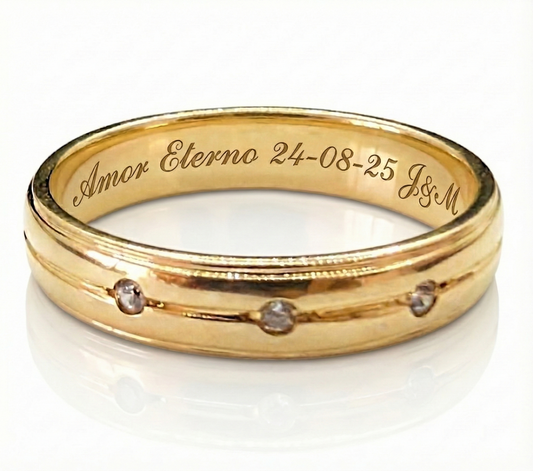 Argolla con diamante