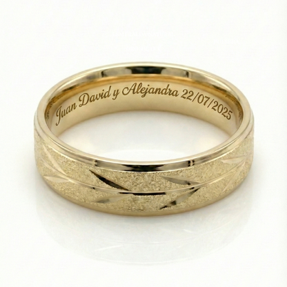 Argolla Con Relieve Diamantada Estilo hoja